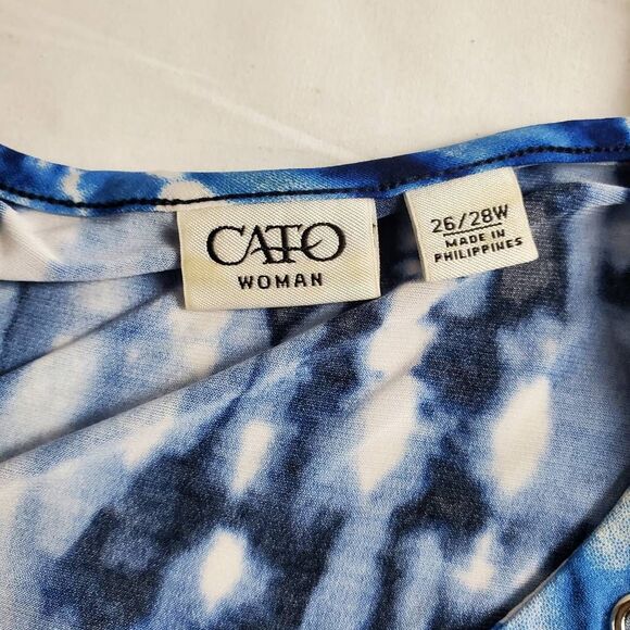 Cato Woman Plus 26/28W Blue Tie Dye Sharkbite Hem Top Beaded Neckline - Picture 5 of 8